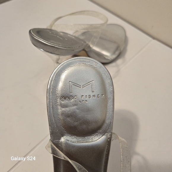 Marc Fisher Silver Clear Calisty Open Almond Toe Strappy Heeled Sandals Size 7.5 - Picture 6 of 8